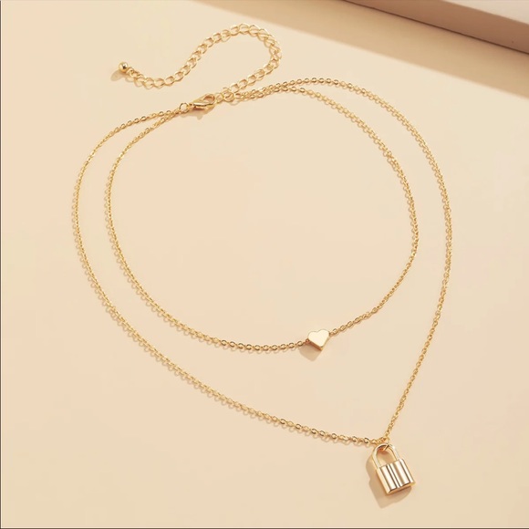 NEW 18K GOLD MULTI LAYERED HEART LOCK PENDANT NECKLACE - Picture 6 of 8